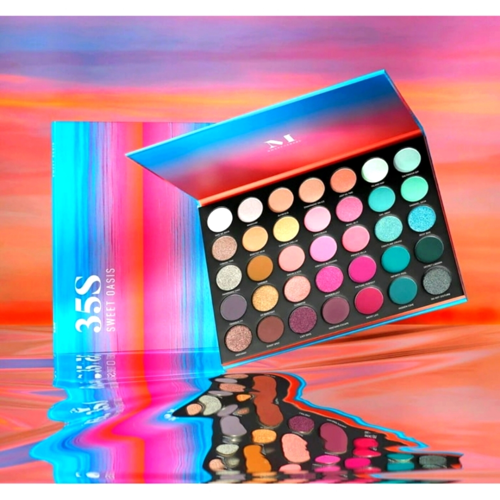 Morphe 35S oasis pallet  eyeshadows  new in box